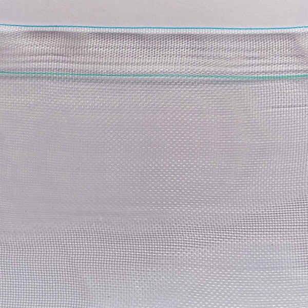 Malla mosquitera blanca de trama 6x6 con protección ultravioleta