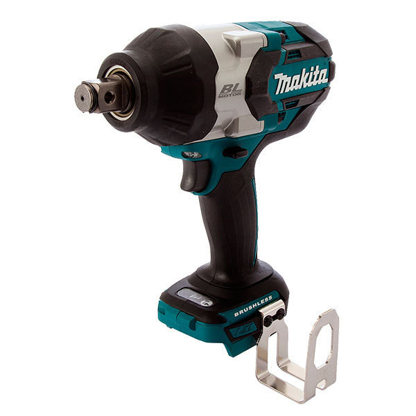 Llave de impacto potente 1000Nm Makita. Para baterías de 18V.