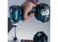 Llave de impacto. Potencia 210Nm. Para batería 18V Makita.