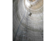 Tramo de escalera galvanizada. 2100mm sin aros quitamiedo