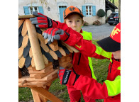 Guantes para niños con normativa de protección igual que adultos.