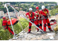 Trípode multifuncional NIVR para todo tipo rescates en altura