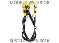 Arnés de seguridad anticaídas Newton de Petzl. Vida útil 10 años.