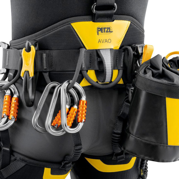Arnés Avao Petzl para trabajos en altura y verticales con cuerdas