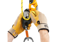Descensor autofrenante RIG de Petzl para trabajos verticales