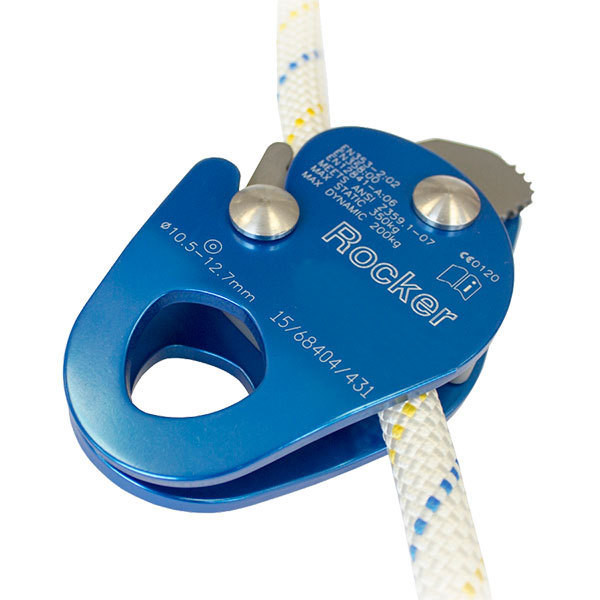 ROCKER Anticaídas deslizante para uso en cuerda simple o doble 2