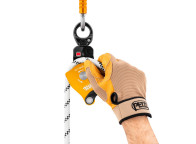 Polea unidireccional Spin L1D con eslabón giratorio de Petzl