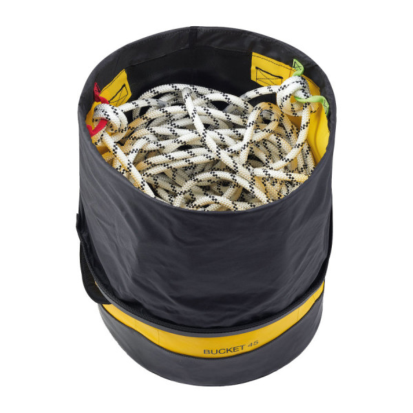 Petate mochila 45L BUCKET Petzl. Bolsillo. Saco simple y robusto