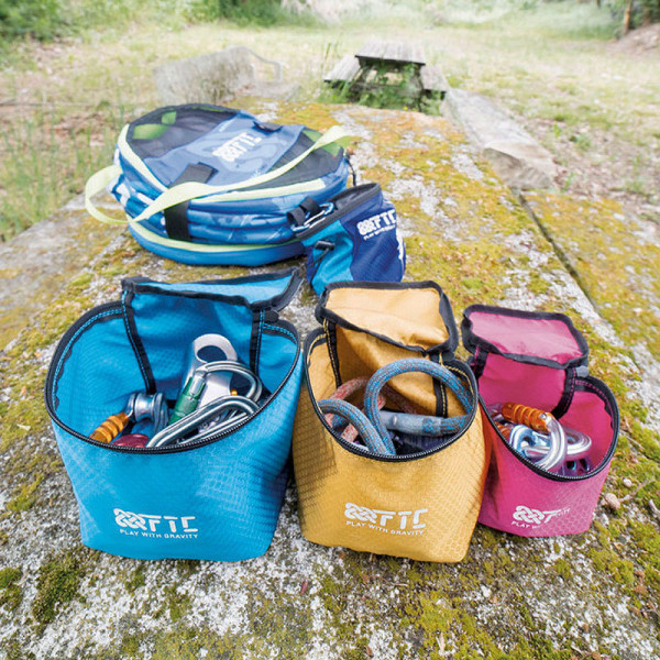 Conjunto de 3 saquitos CUBE KIT para ordenar tu material pequeño
